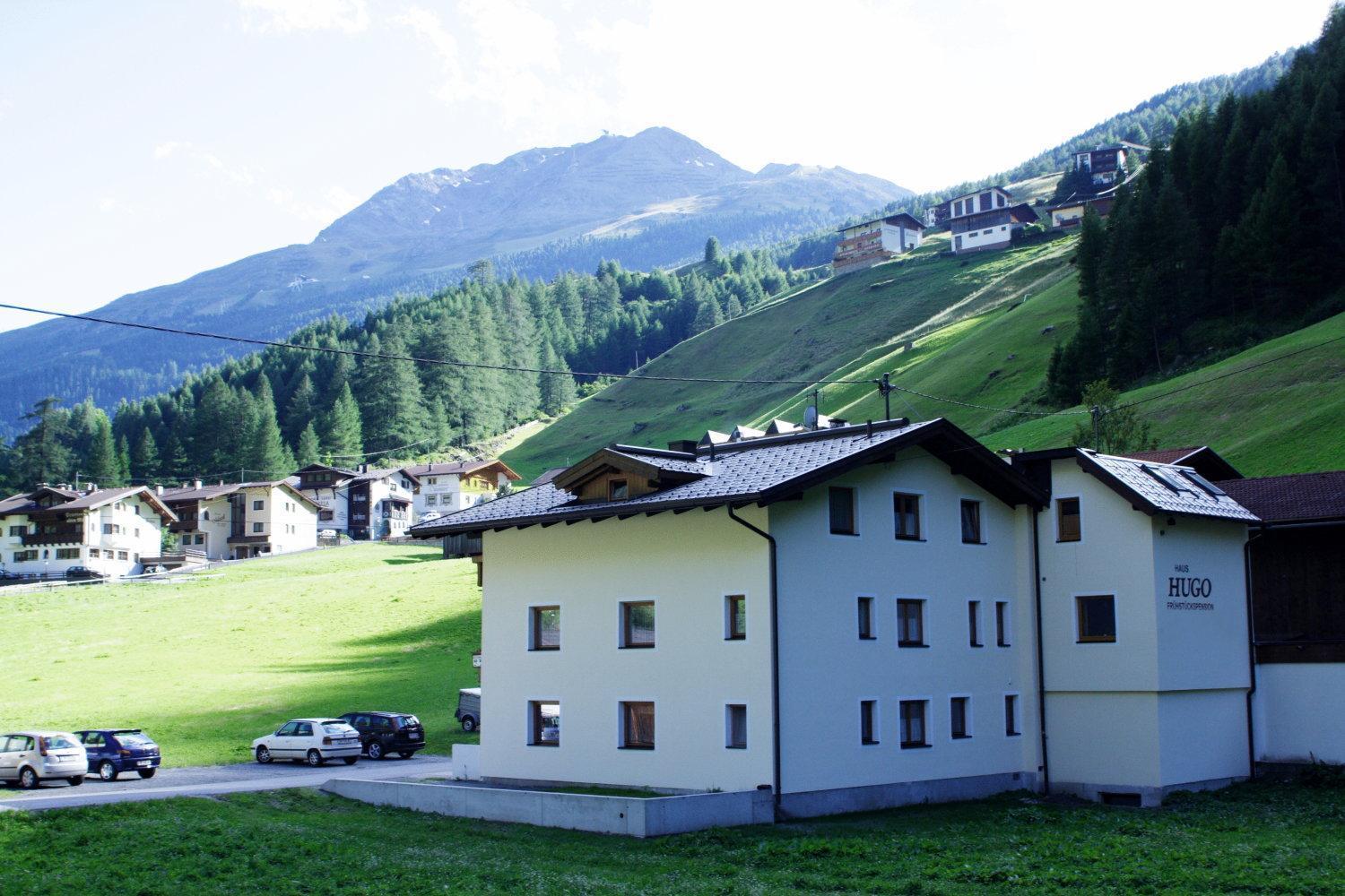 Haus Hugo Hotel Solden Exterior photo